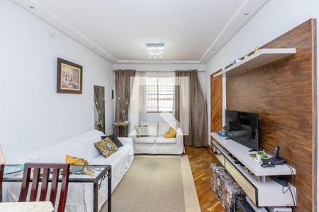 Casa à venda com 4 quartos, 131m² em Jardim Aeroporto, São Paulo
