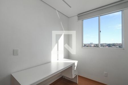 Quarto de apartamento para alugar com 2 quartos, 45m² em Santa Fe, Porto Alegre