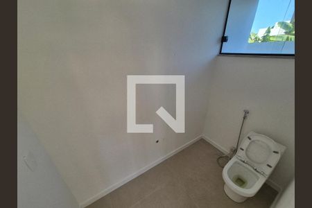 Casa de Condomínio à venda com 4 quartos, 220m² em Vargem Pequena, Rio de Janeiro