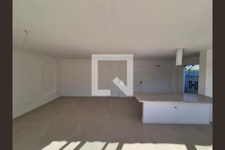 Casa de Condomínio à venda com 4 quartos, 220m² em Vargem Pequena, Rio de Janeiro