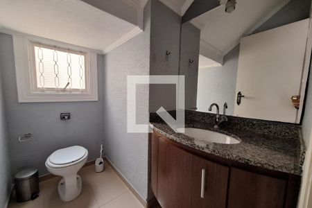 Lavabo de casa para alugar com 4 quartos, 212m² em Paraíso, Santo André