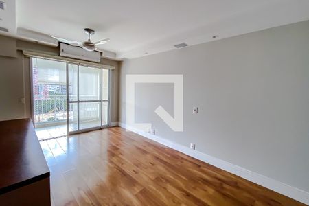 Sala de apartamento para alugar com 3 quartos, 77m² em Água Branca, São Paulo