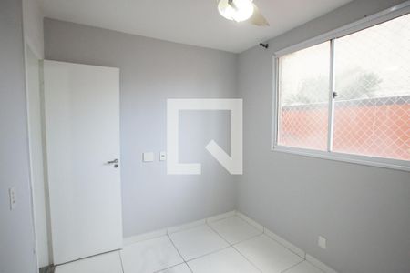 Quarto 2 de apartamento para alugar com 2 quartos, 50m² em Taquara, Rio de Janeiro