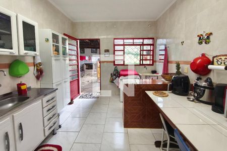 Cozinha de casa à venda com 1 quarto, 112m² em Jardim Rossim, Campinas