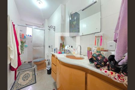 Banheiro Social  de apartamento à venda com 3 quartos, 120m² em Funcionários, Belo Horizonte
