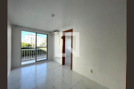 Apartamento à venda com 2 quartos, 50m² em Santos Dumont, São Leopoldo