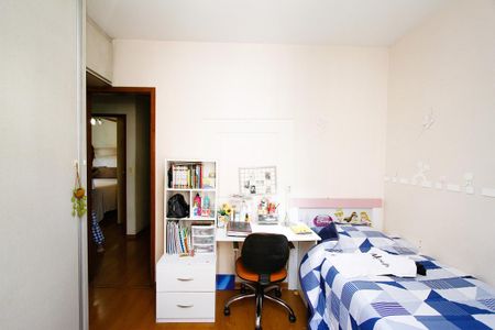Quarto 2 de apartamento para alugar com 3 quartos, 70m² em Nova Cachoeirinha, Belo Horizonte