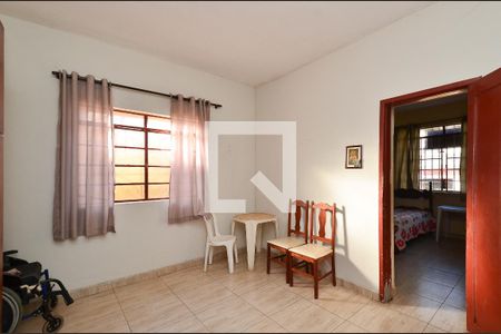 Quarto 2 de casa à venda com 3 quartos, 450m² em Renascença, Belo Horizonte