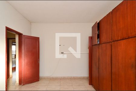 Quarto 2 de casa à venda com 3 quartos, 450m² em Renascença, Belo Horizonte