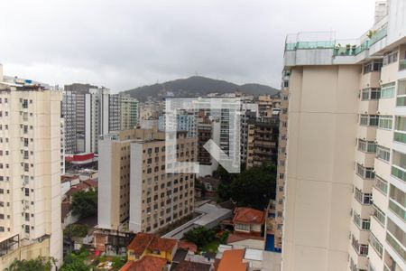 Vista da Sala de apartamento à venda com 4 quartos, 190m² em Icaraí, Niterói