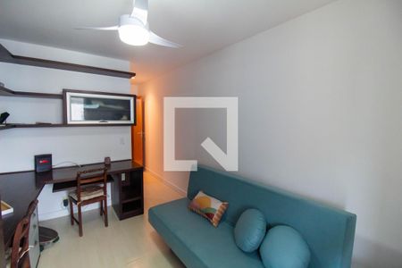  Suíte 1 de apartamento à venda com 4 quartos, 190m² em Icaraí, Niterói