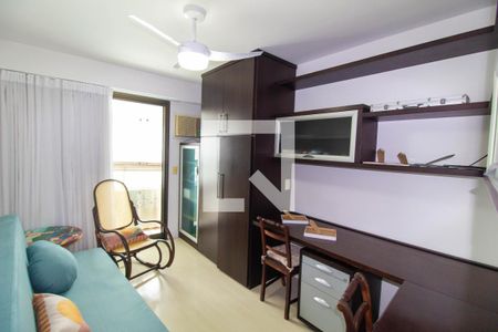  Suíte 1 de apartamento à venda com 4 quartos, 190m² em Icaraí, Niterói