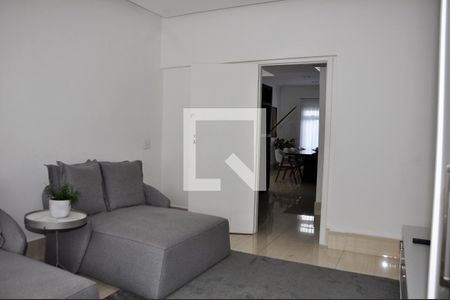 Casa Mobiliada - Detalhe - Sala de TV de casa para alugar com 3 quartos, 420m² em City América, São Paulo
