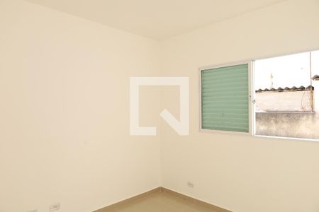 Quarto 2 de casa de condomínio para alugar com 2 quartos, 70m² em Jardim Lucinda, São Paulo