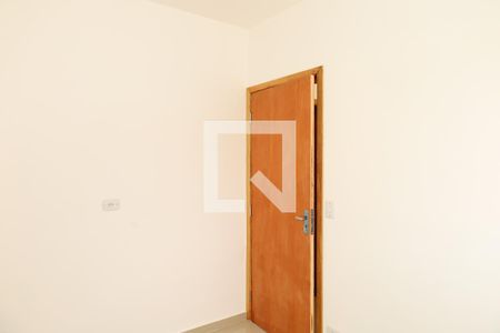 Quarto 1 de casa de condomínio para alugar com 2 quartos, 70m² em Jardim Lucinda, São Paulo