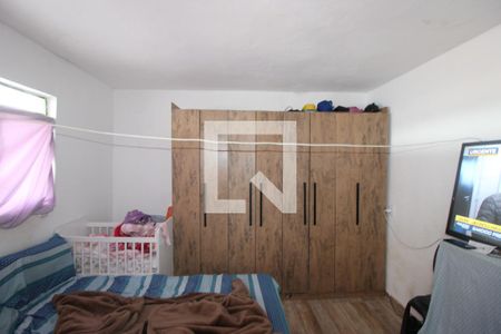 Quarto 1 de casa à venda com 7 quartos, 200m² em Jardim Guaianazes, São Paulo