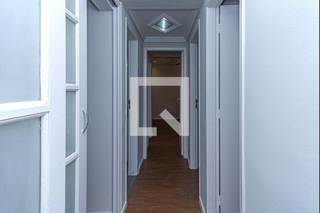 corredor para os cômodos_2 de apartamento para alugar com 3 quartos, 87m² em Jardim da Saúde, São Paulo