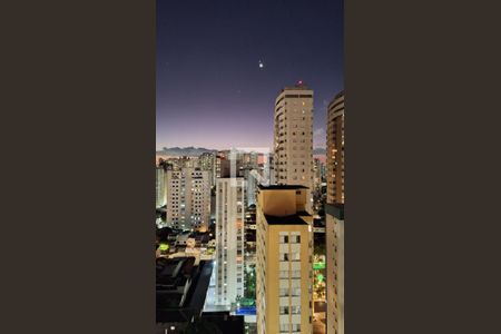 Vista de apartamento à venda com 2 quartos, 68m² em Pompeia, São Paulo