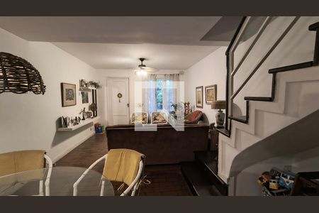 Sala de casa de condomínio à venda com 3 quartos, 151m² em Recreio dos Bandeirantes, Rio de Janeiro