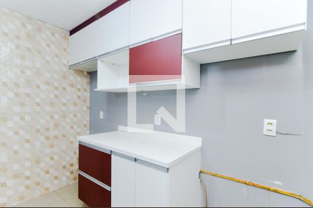 Cozinha  de apartamento para alugar com 2 quartos, 45m² em Jardim Ansalca, Guarulhos