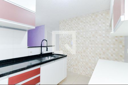 Cozinha  de apartamento para alugar com 2 quartos, 45m² em Jardim Ansalca, Guarulhos