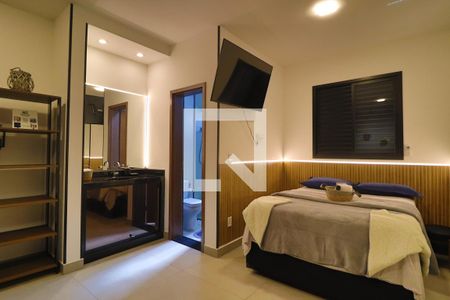 Quarto de kitnet/studio para alugar com 1 quarto, 40m² em Saraiva, Uberlândia
