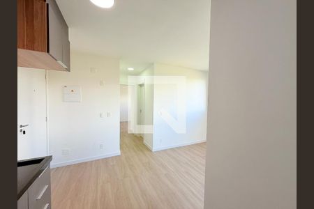 Sala/Cozinha de apartamento para alugar com 2 quartos, 55m² em Jardim São Luís, São Paulo