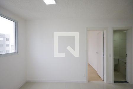 Sala  de apartamento para alugar com 2 quartos, 33m² em Usina Piratininga, São Paulo