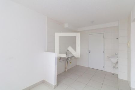 Sala/Cozinha de apartamento para alugar com 2 quartos, 32m² em Fazenda Aricanduva, São Paulo