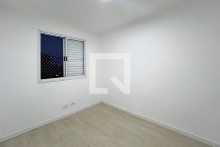 Quarto 1 de apartamento para alugar com 2 quartos, 50m² em Taboão, São Paulo