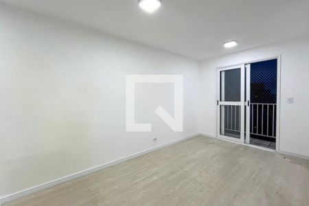 Sala de apartamento para alugar com 2 quartos, 50m² em Taboão, São Paulo