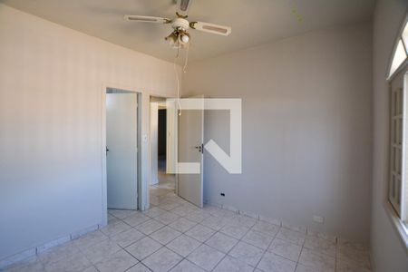 Suíte de casa para alugar com 4 quartos, 250m² em Jardim São Jorge, São Paulo