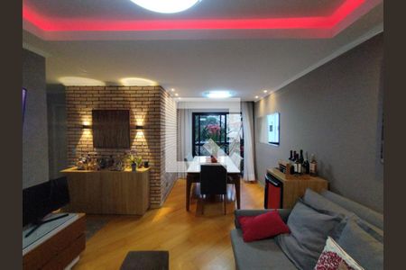 Sala  de apartamento à venda com 3 quartos, 67m² em Cambuci, São Paulo