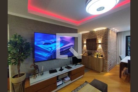 Sala  de apartamento à venda com 3 quartos, 67m² em Cambuci, São Paulo