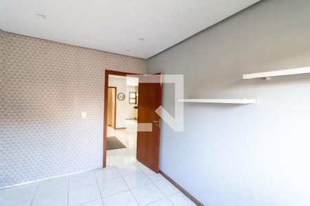 Quarto de casa à venda com 2 quartos, 80m² em Hípica, Porto Alegre