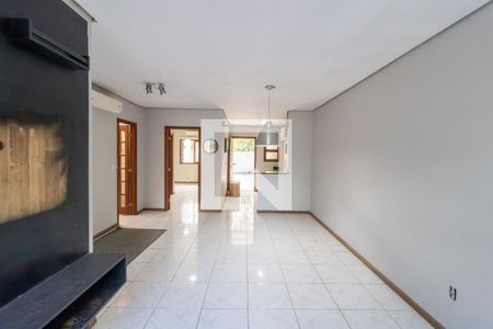 Sala de casa à venda com 2 quartos, 80m² em Hípica, Porto Alegre