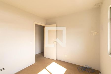 Quarto 1 de casa à venda com 4 quartos, 200m² em Cidade Industrial de Curitiba, Curitiba