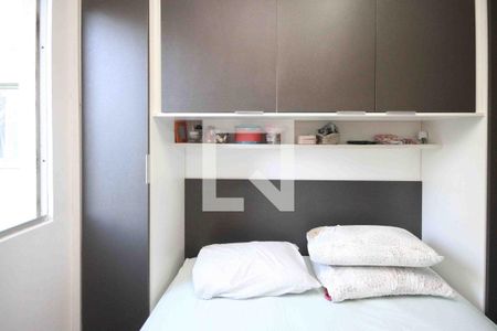 Quarto de apartamento à venda com 2 quartos, 42m² em Cidade Líder, São Paulo