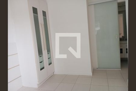 Quarto de apartamento para alugar com 2 quartos, 65m² em Barra da Tijuca, Rio de Janeiro