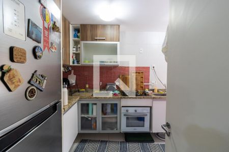 Cozinha e Área de Serviço de apartamento à venda com 3 quartos, 85m² em Santo Antônio, Porto Alegre