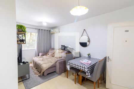 Sala de apartamento à venda com 3 quartos, 85m² em Santo Antônio, Porto Alegre