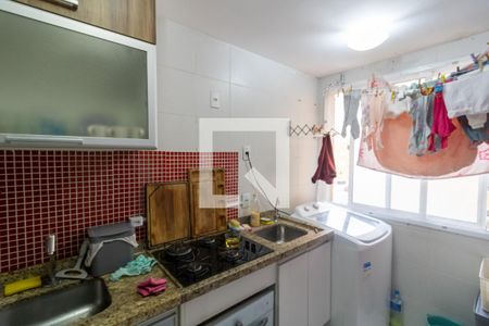 Cozinha e Área de Serviço de apartamento à venda com 3 quartos, 85m² em Santo Antônio, Porto Alegre