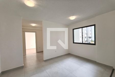 Sala de apartamento para alugar com 2 quartos, 44m² em Jardim Ipaussurama, Campinas