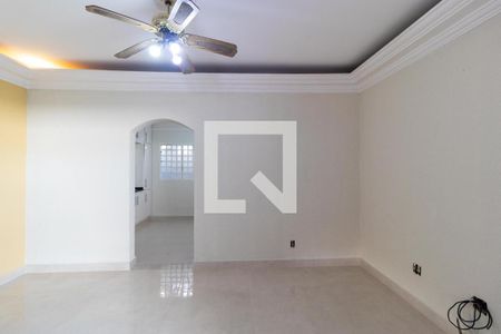 Salas de casa para alugar com 3 quartos, 140m² em Vila Castelo Branco, Campinas