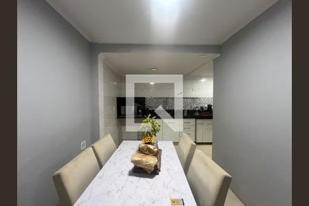 Sala de Jantar de casa de condomínio à venda com 3 quartos, 127m² em São João, Campinas