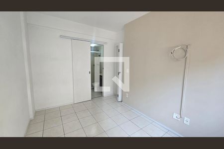 Quarto de apartamento à venda com 2 quartos, 50m² em Santíssimo, Rio de Janeiro