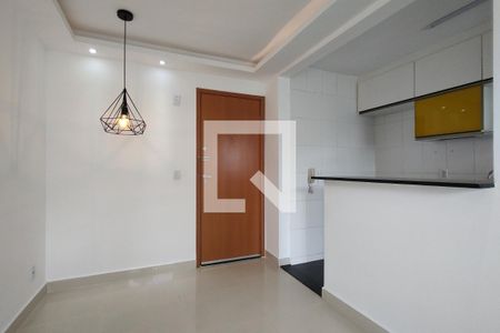 Sala de apartamento para alugar com 2 quartos, 50m² em Taquara, Rio de Janeiro