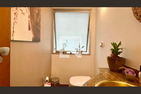 Lavabo de apartamento à venda com 3 quartos, 170m² em Jardim Paulista, São Paulo