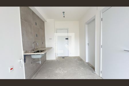 Sala e cozinha de apartamento à venda com 1 quarto, 32m² em Campo Belo, São Paulo