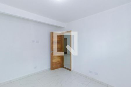 Quarto 2 de apartamento para alugar com 2 quartos, 66m² em Vila Zat, São Paulo